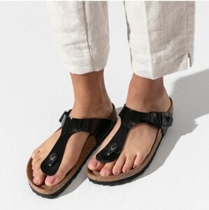 Birkenstock Gizeh Birko-Flor Black Patent Amazing Condition Size 36